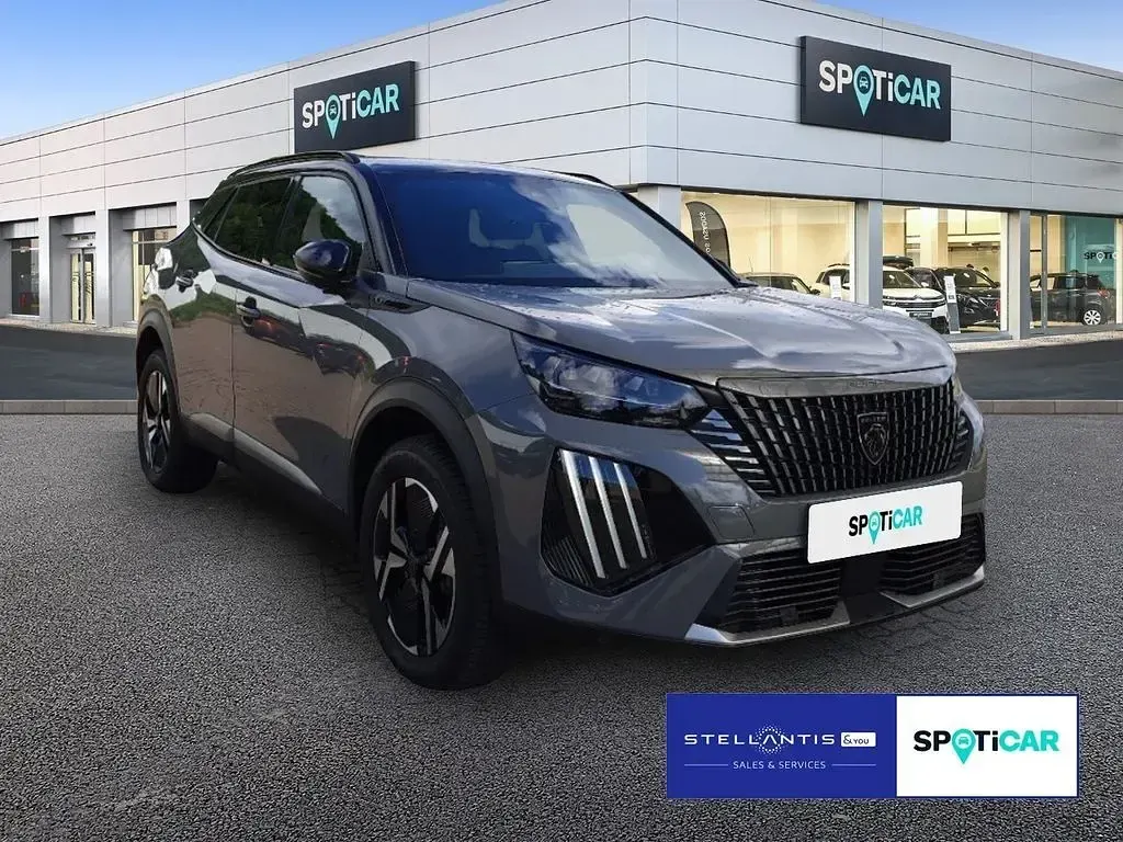 Gebraucht Peugeot 2008 GT 131 PS (96 kW) 2024 Grau SUV