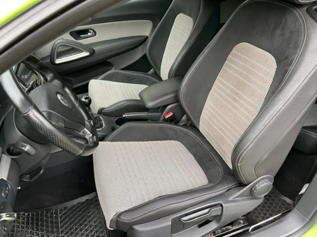 Gebraucht VW Scirocco Sport 200 PS (147 kW) 2009