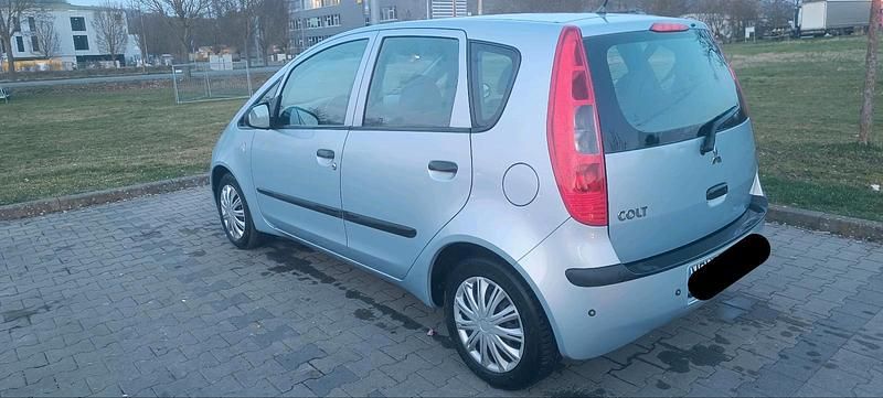 Gebraucht Mitsubishi Colt 95 PS (69 kW) 2004 Grau Kleinwagen