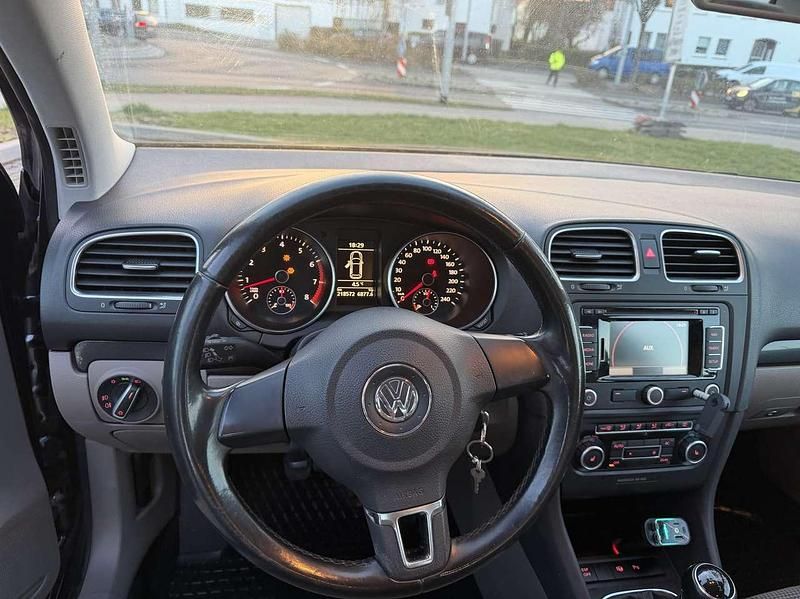 Gebraucht VW Golf VI Comfortline 122 PS (89 kW) 2009 Kleinwagen
