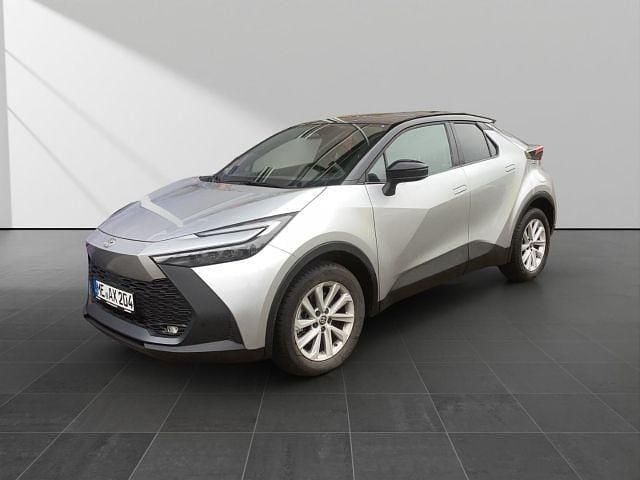 Silber Gebraucht 2025 Toyota C-HR SUV | 34.889 € (Fairer Preis) - Bild 1/4