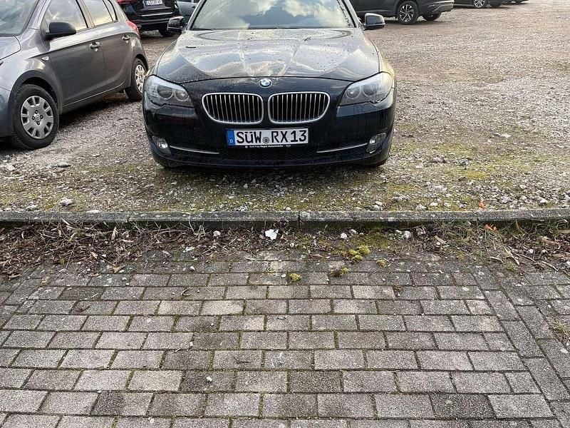 Gebraucht BMW 530 258 PS (189 kW) 2011 Kombi