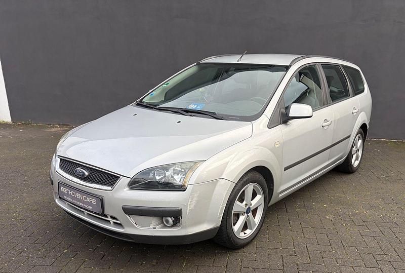 Gebraucht Ford Focus Sport 116 PS (85 kW) 2005 Silber Kombi