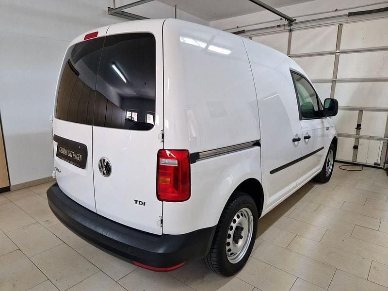 Weiß Gebraucht 2017 VW Caddy Van / Kleinbus | 12.990 € (Guter Preis) - Bild 1/4