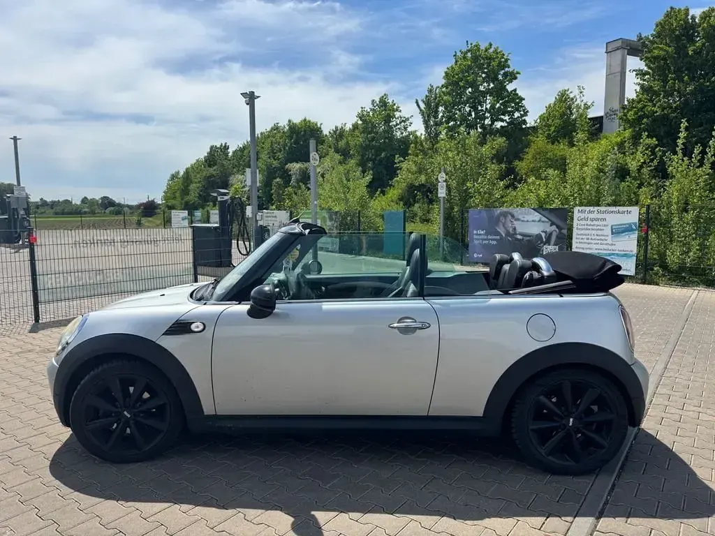 Gebraucht Mini Cooper Cabriolet 120 PS (88 kW) 2009 Silber Cabrio