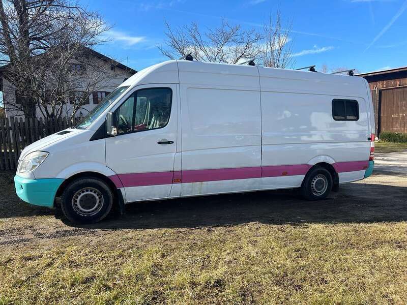 Weiß Gebraucht 2010 Mercedes Sprinter Van | 15.000 € (Teuer) - Bild 1/4