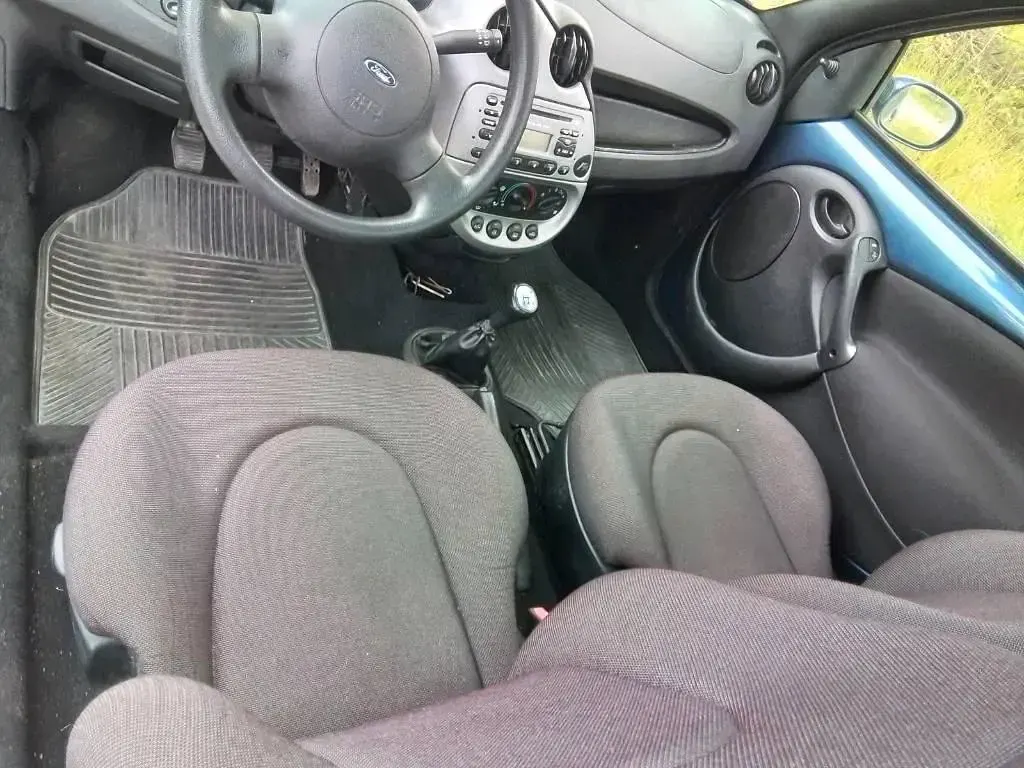 Gebraucht Ford Ka 69 PS (50 kW) 2006 Blau Kleinwagen
