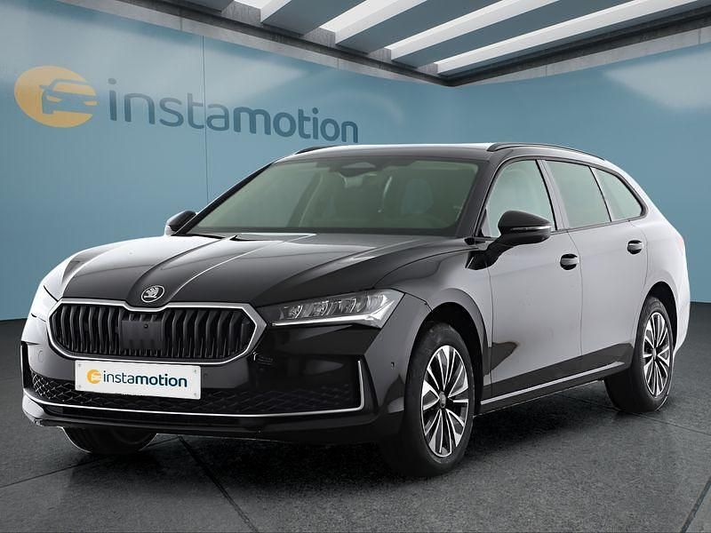 Schwarz Neu 2025 Skoda Superb Kombi | 50.599 € (Teuer) - Bild 1/4