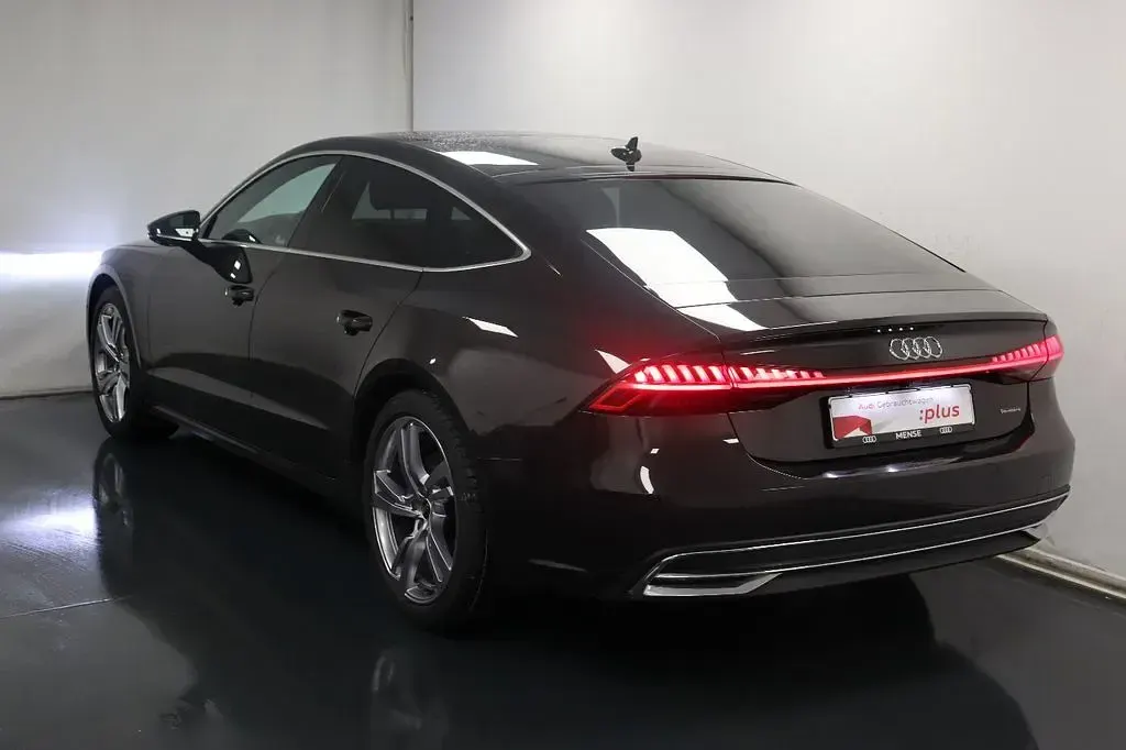 Gebraucht Audi A7 Sportback Ambiente 245 PS (180 kW) 2025 Madeirabraun Kleinwagen