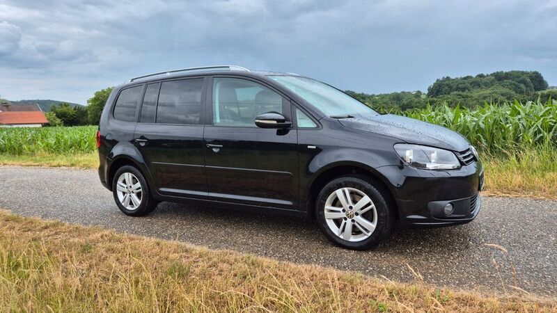 Schwarz Gebraucht 2012 VW Touran Match Van / Kleinbus | 5.950 € (Superpreis) - Bild 1/4
