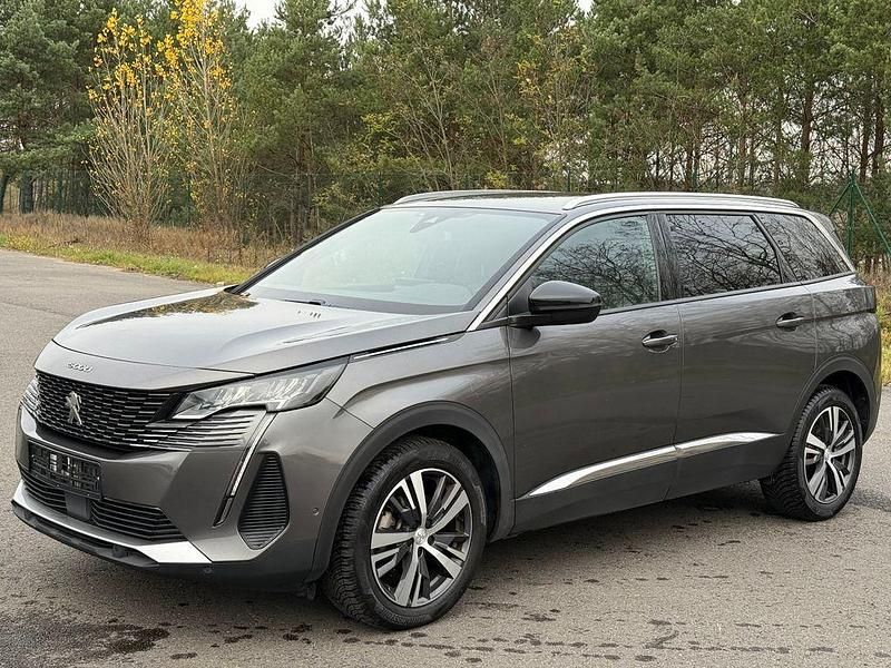 Grau Gebraucht 2023 Peugeot 5008 Allure SUV | 17.700 € (Superpreis) - Bild 1/4