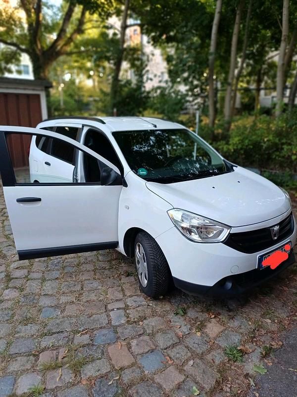 Weiß Gebraucht 2014 Dacia Lodgy Van / Kleinbus | 6.800 € (Fairer Preis) - Bild 1/4