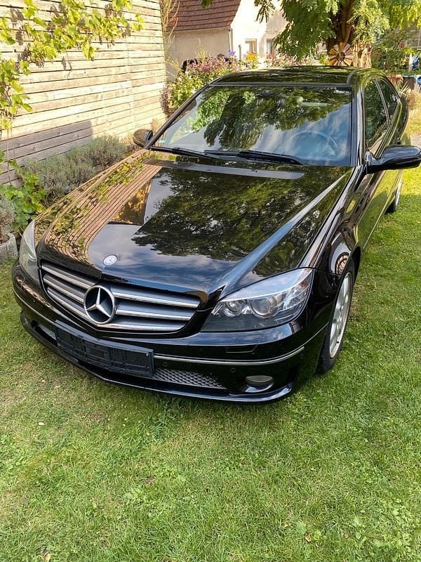 Schwarz Gebraucht 2009 Mercedes CLC220 Kleinwagen | 5.000 € (Fairer Preis) - Bild 1/4