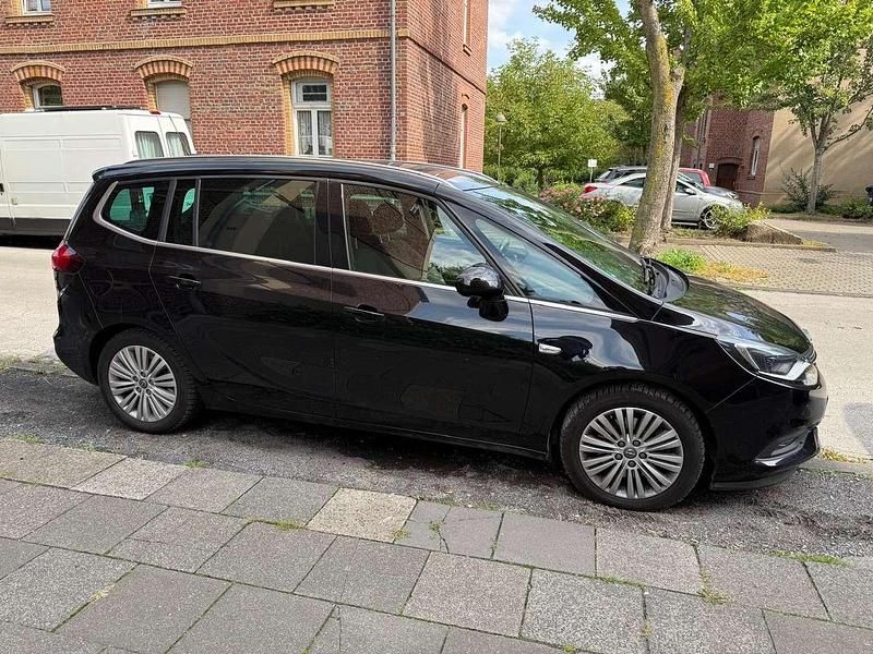 Gebraucht Opel Zafira Tourer Business Edition 170 PS (125 kW) 2018 Van / Kleinbus