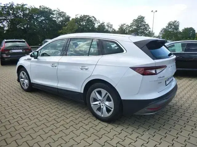 Gebraucht Skoda Enyaq iV Lodge 150 kW (204 PS) 2021 Weiß SUV