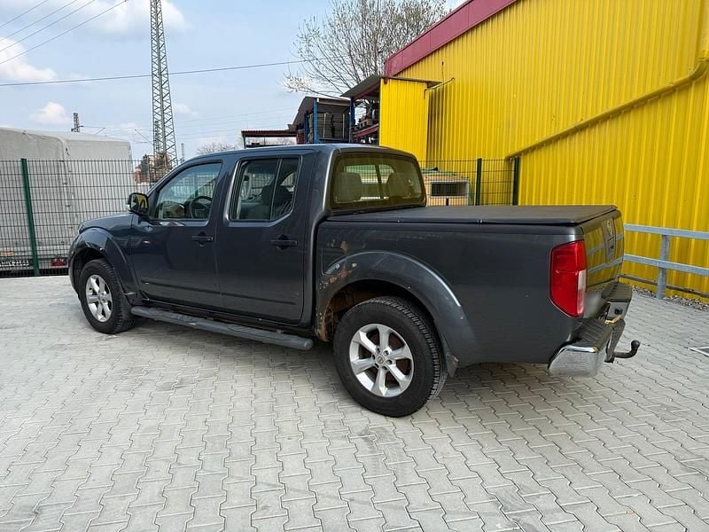 Gebraucht Nissan Navara 190 PS (139 kW) 2012 Grau Pickup