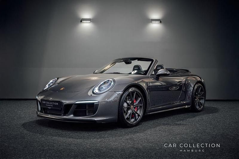 Grau Gebraucht 2019 Porsche 911 Carrera 4 GTS Cabrio | 134.990 € (Fairer Preis) - Bild 1/4