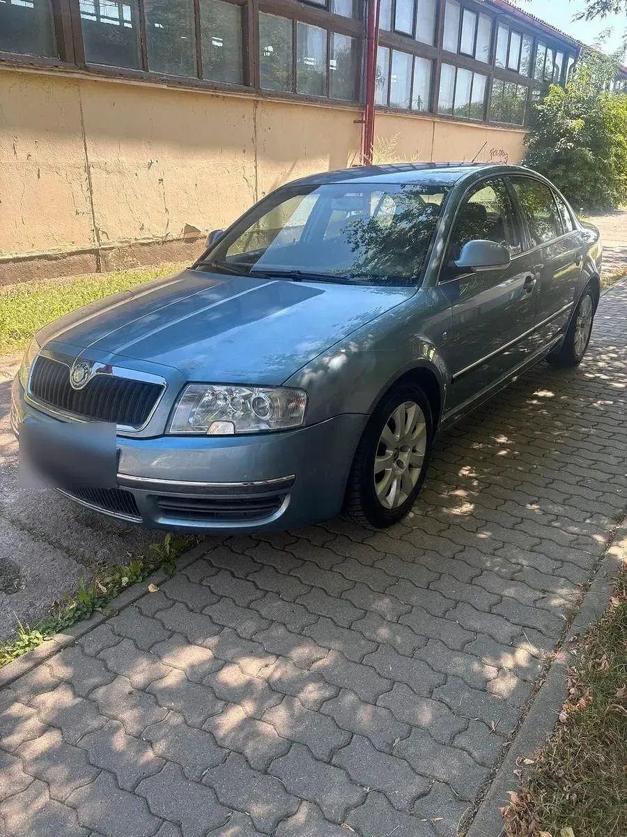 Gebraucht Skoda Superb 150 PS (110 kW) 2007 Grau Limousine
