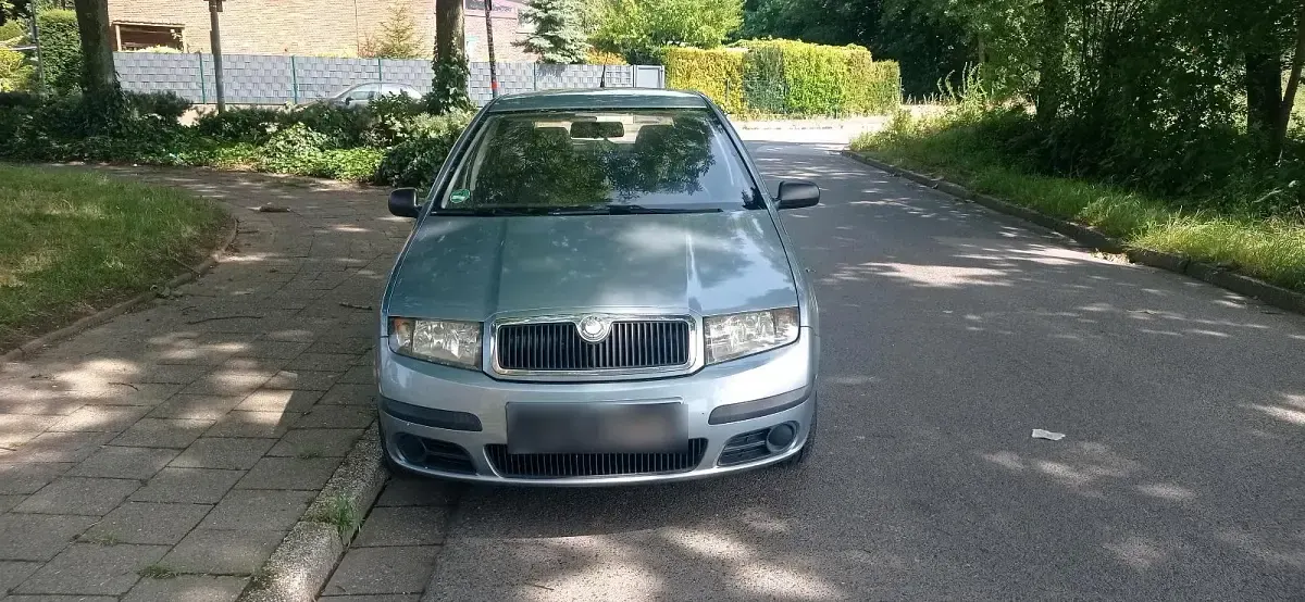 Gebraucht Skoda Fabia 55 PS (40 kW) 2004 Grau Limousine