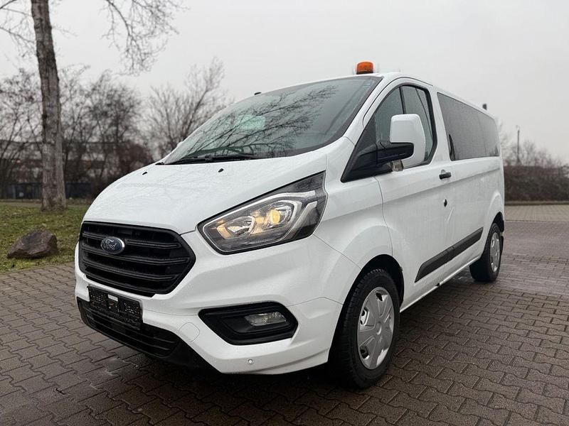 Second-hand Ford Transit Custom 131 CP (96 kW) 2018 Alb Break