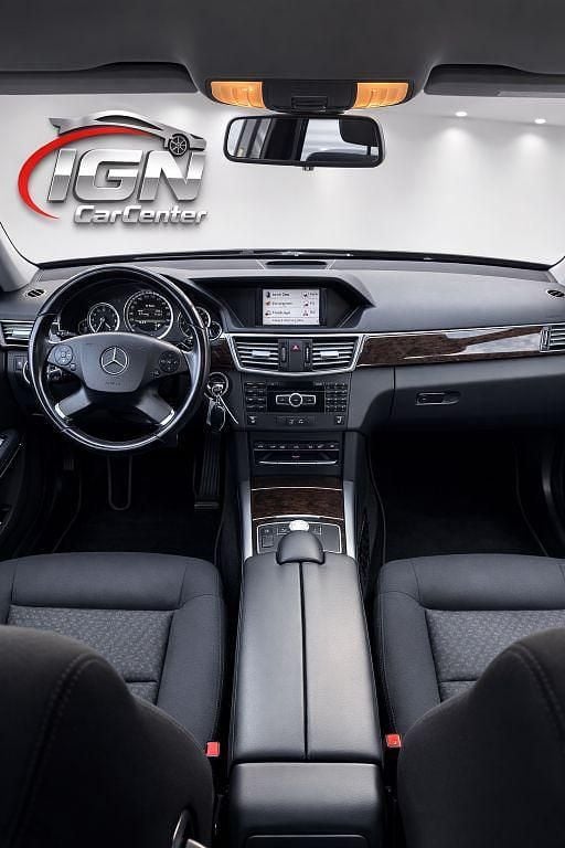 Gebraucht Mercedes E300 204 PS (150 kW) 2012 Grau Kombi