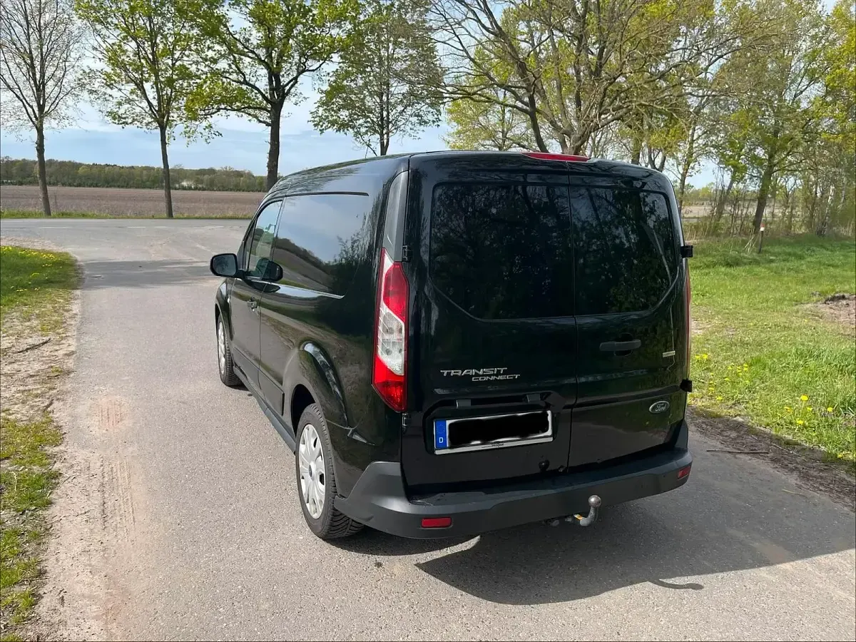 Gebraucht Ford Transit Connect 101 PS (74 kW) 2018 Schwarz Van / Kleinbus