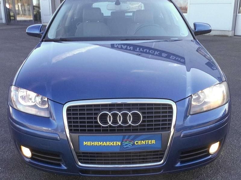 Gebraucht Audi A3 102 PS (75 kW) 2005 Blau Kleinwagen