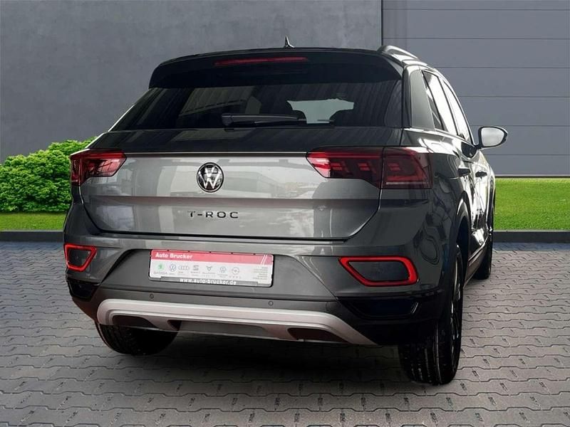 Neu VW T-Roc Style 150 PS (110 kW) 2026 Indiumgrau metallic SUV