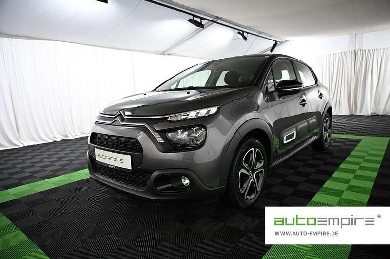 Grau Gebraucht 2024 Citroën C3 Kleinwagen | 12.490 € (Superpreis) - Bild 1/3