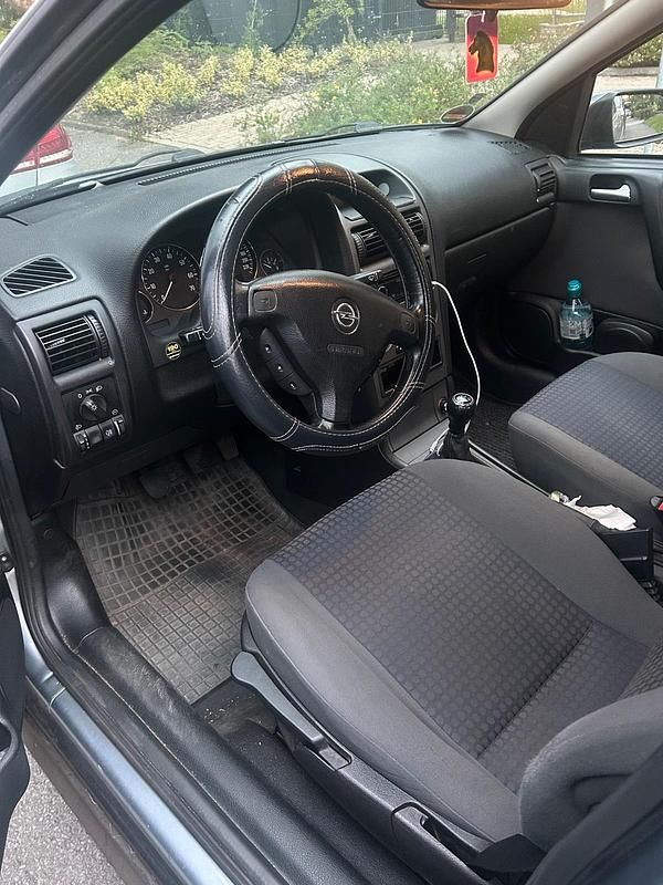 Gebraucht Opel Astra 86 PS (63 kW) 2003 Grau Kleinwagen