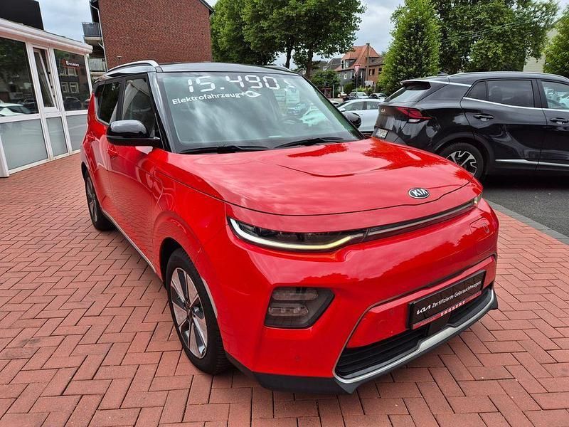 Rot Gebraucht 2019 Kia Soul EV Spirit SUV | 15.490 € (Guter Preis) - Bild 1/4