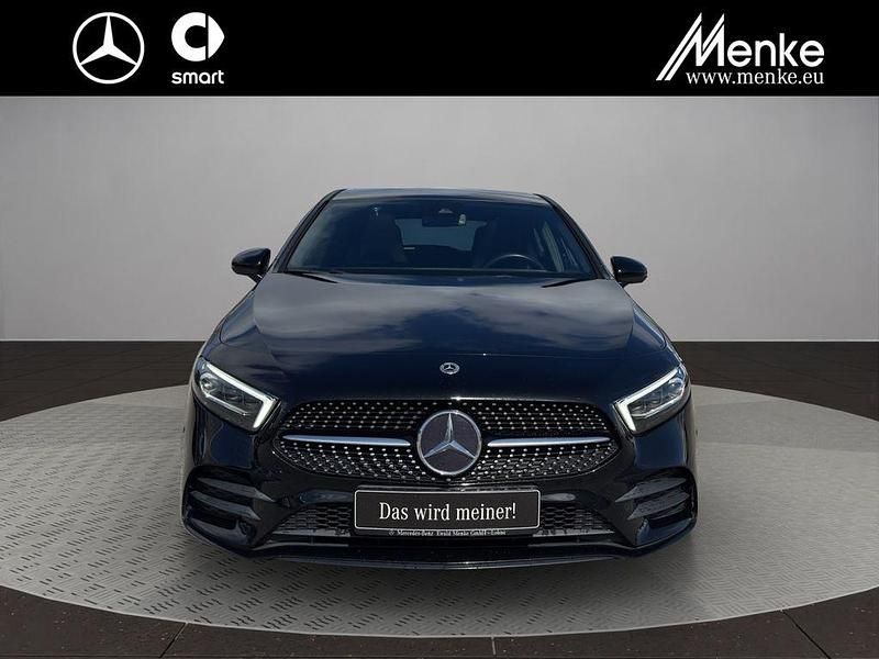Gebraucht Mercedes A200 AMG 150 PS (110 kW) 2021 Unilack nachtschwarz Limousine