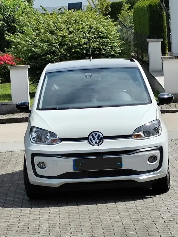 Gebraucht VW up! Sound 75 PS (55 kW) 2018 Weiß Kleinwagen