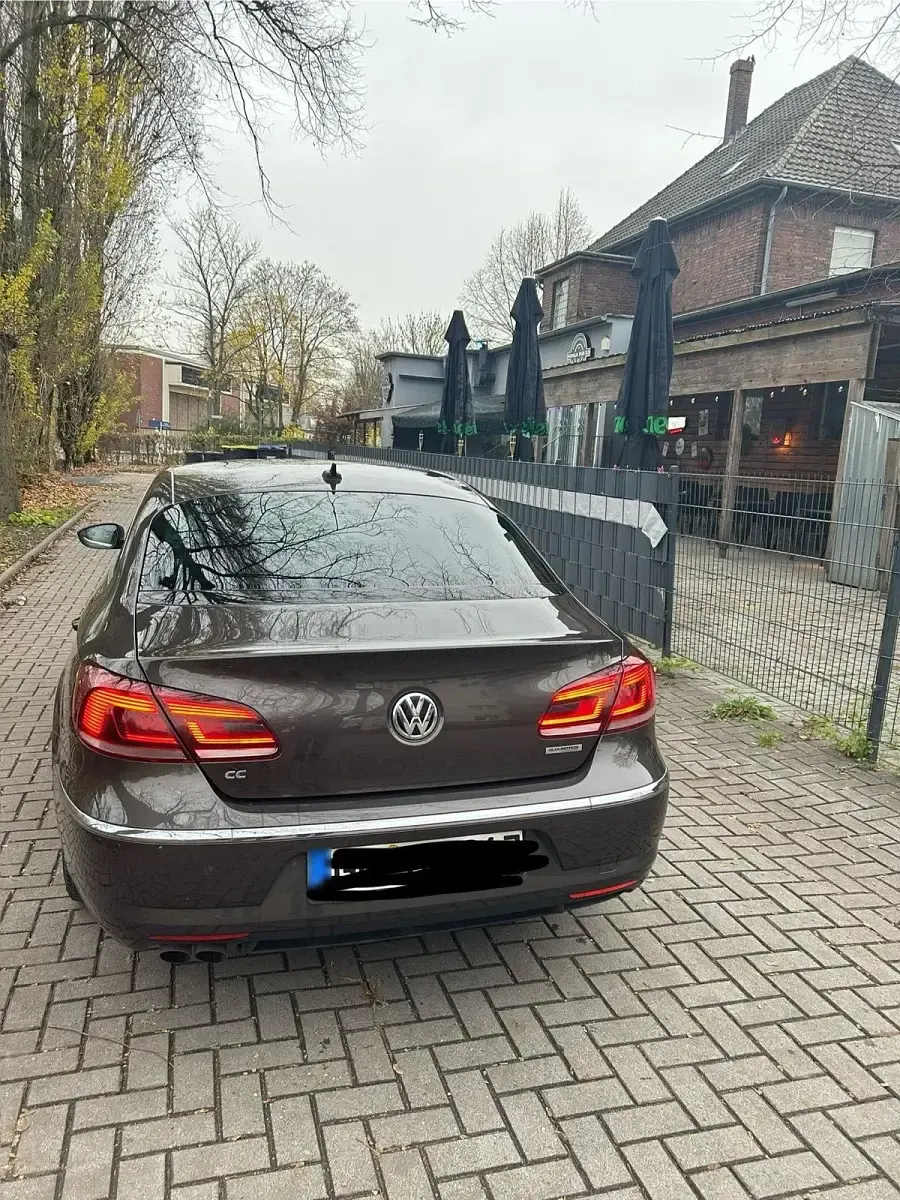 Używany VW Passat 177 KM (130 kW) 2014 Brązowy Sedan/Limuzyna
