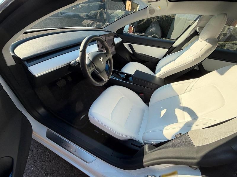 Gebraucht Tesla Model 3 350 kW (476 PS) 2020 Weiß Limousine