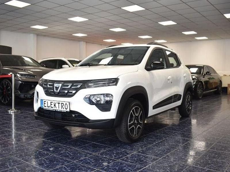 Weiß Gebraucht 2022 Dacia Spring Comfort Kleinwagen | 9.570 € (Fairer Preis) - Bild 1/4