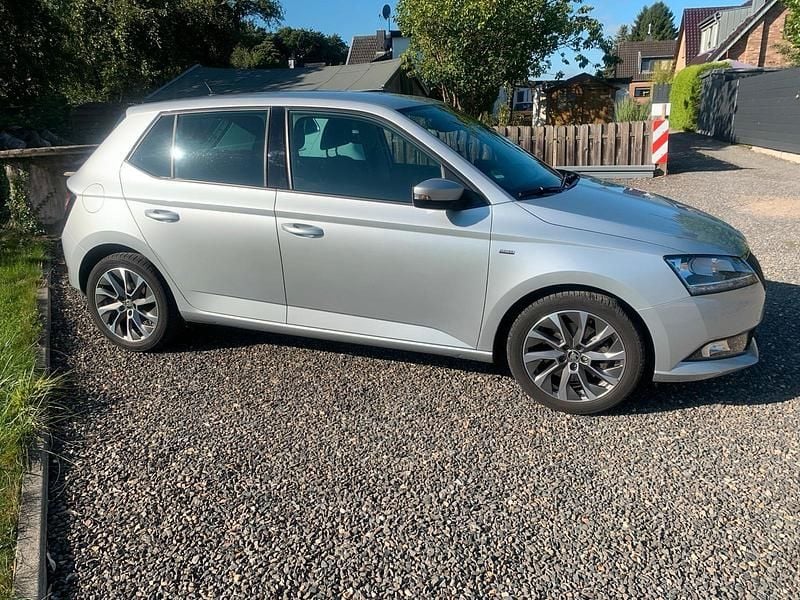 Gebraucht Skoda Fabia Clever 95 PS (69 kW) 2021 Silber Kleinwagen