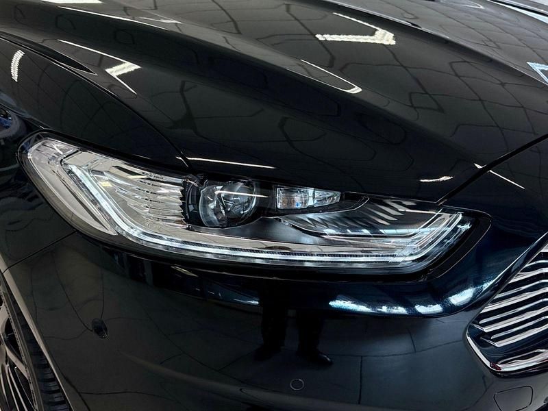 Gebraucht Ford Mondeo 179 PS (131 kW) 2017 Schwarz Kombi
