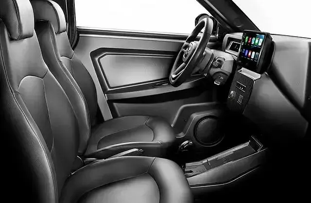 Neu Ligier Myli 2026 Schwarz Kleinwagen