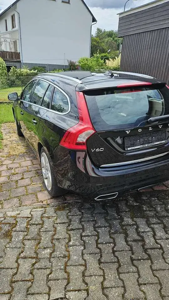 Gebraucht Volvo V60 Momentum 280 PS (205 kW) 2014 Kombi