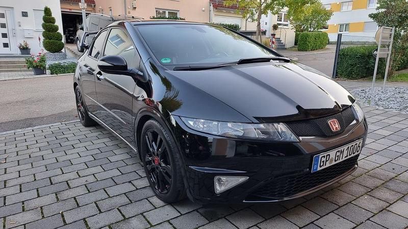 Schwarz Gebraucht 2009 Honda Civic Sport Limousine | 9.750 € - Bild 1/4