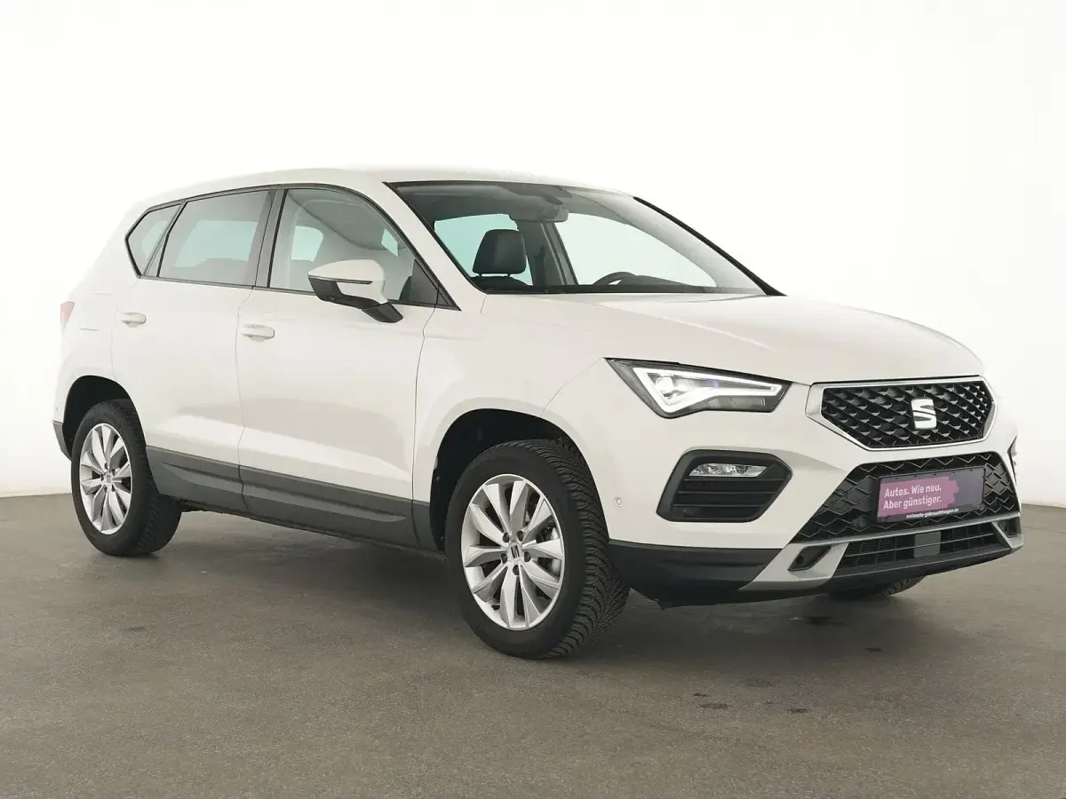 Usado Seat Ateca Style 110 CV (80 kW) 2022 Blanco SUV