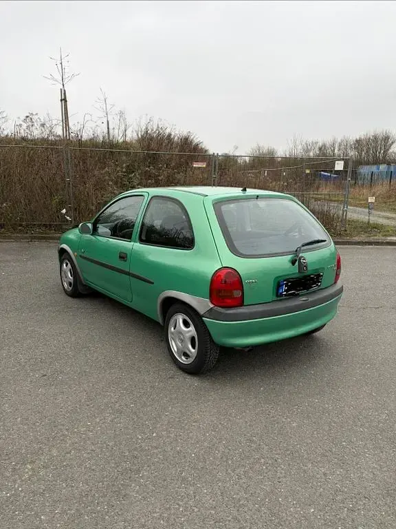 Brugt Opel Corsa 54 HK (39 kW) 1998 Hatchback