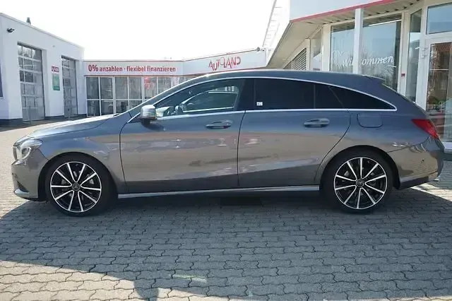 Gebraucht Mercedes CLA180 122 PS (89 kW) 2016 Andere Coupé