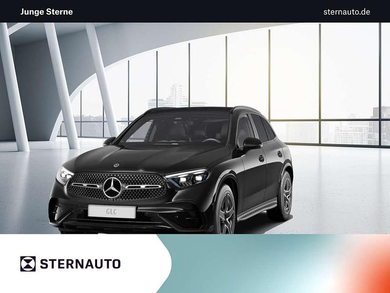 Unilack schwarz Gebraucht 2023 Mercedes GLC300 AMG line SUV | 55.454 € (Fairer Preis) - Bild 1/4