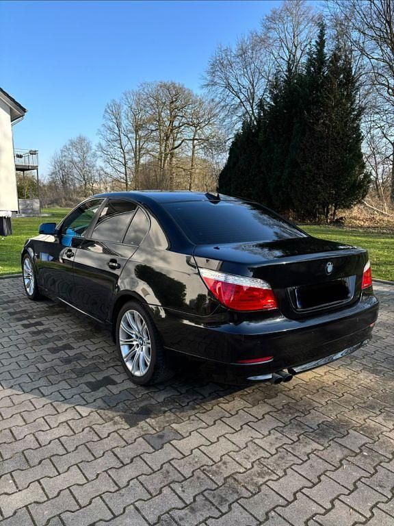 Gebraucht BMW 525 218 PS (160 kW) 2009 Schwarz Limousine