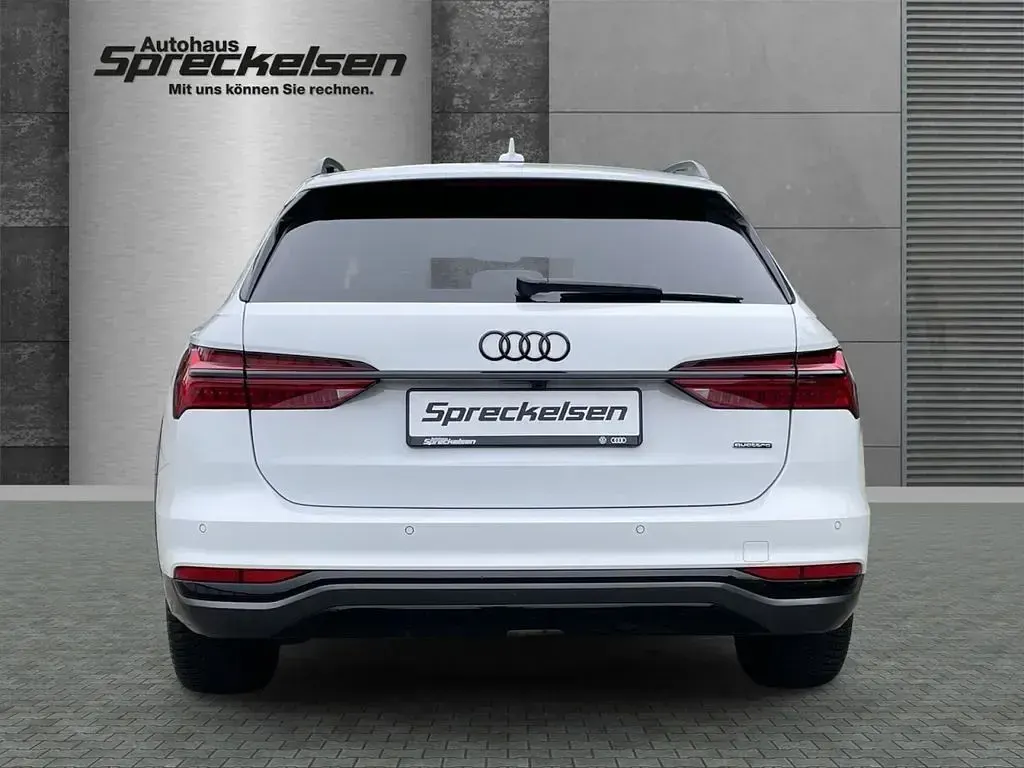 Gebraucht Audi A6 Allroad Ambiente 344 PS (253 kW) 2023 Gletscherweiß metallic Kombi