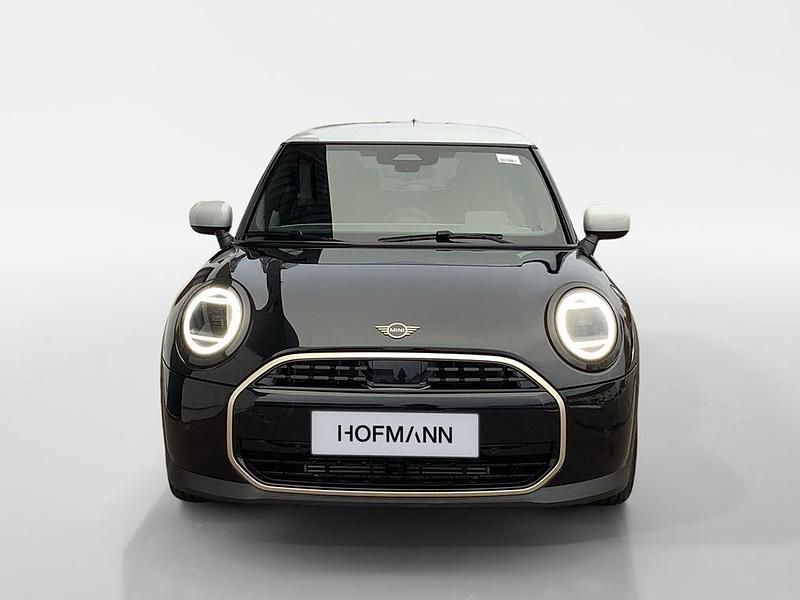 Gebraucht Mini Cooper Favoured 156 PS (114 kW) 2024 Midnight black metallic Kleinwagen