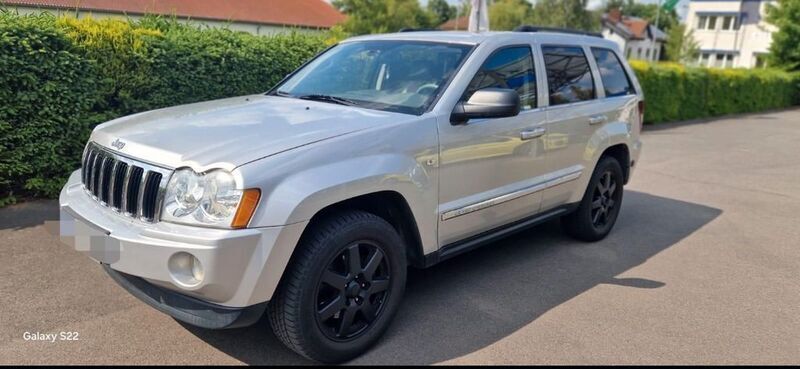 Silber Gebraucht 2005 Jeep Grand Cherokee Limited SUV | 10.500 € (Superpreis) - Bild 1/4