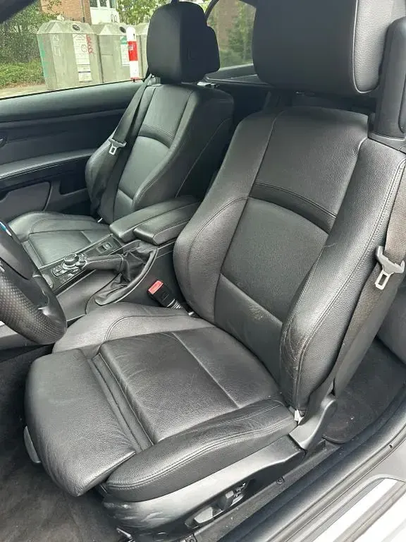 Gebraucht BMW 320 Cabriolet Sport Line 170 PS (125 kW) 2010 Silber Cabrio